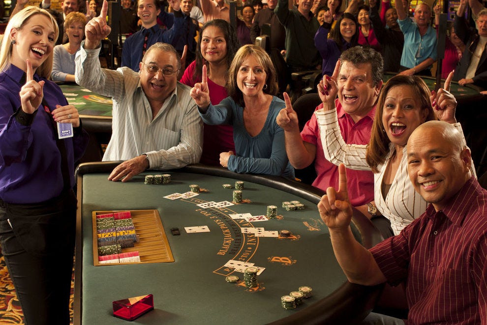Gaining Top Online Baccarat Insights by Understanding Card Values and Table Options
